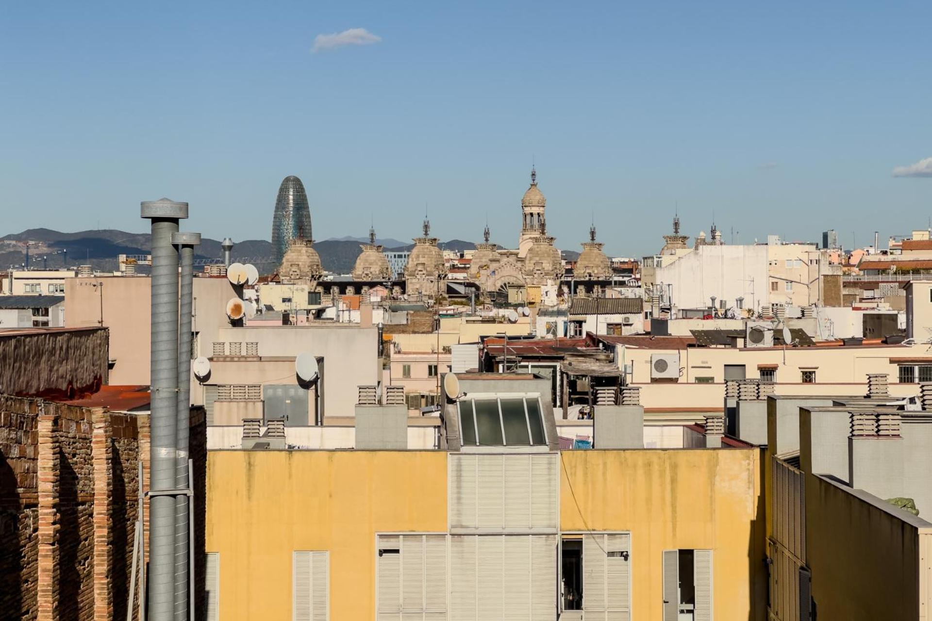Beautiful & Comfy City Center Apartment Barcelona Exterior photo